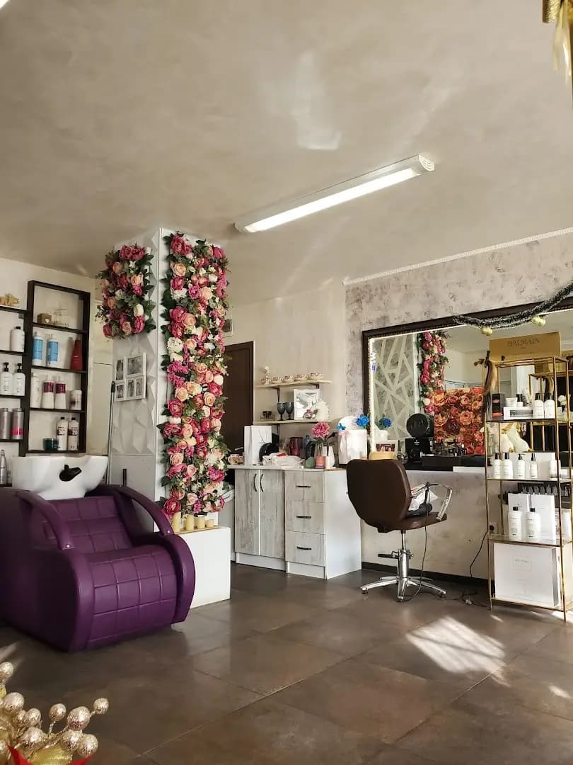 SK Hair and nails design