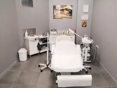 Beauty House