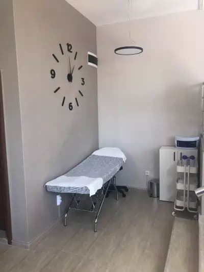 Beauty Studio Extravaganza