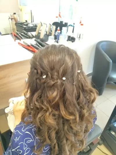 Студио за красота Neli Beauty