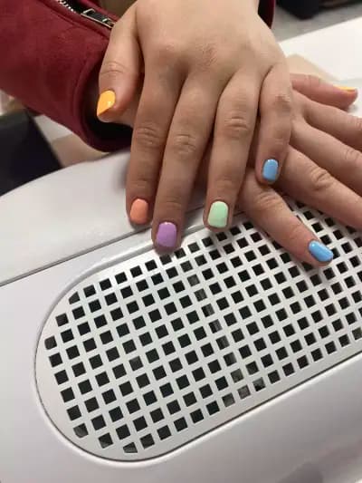 K. E. Beauty Nails Studio