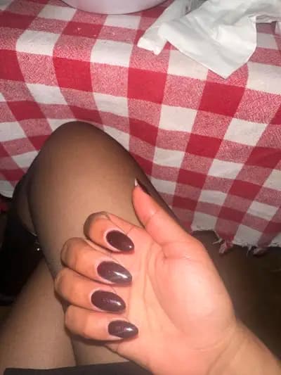 Салон за красота "VeRa NaiLs" | Маникюр | Педикюр | Козметик | Изграждане на мигли | Почистване на лице