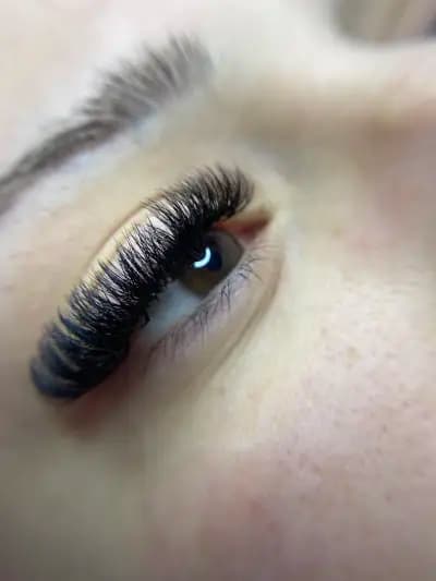Donika Petrova Makeup Artist