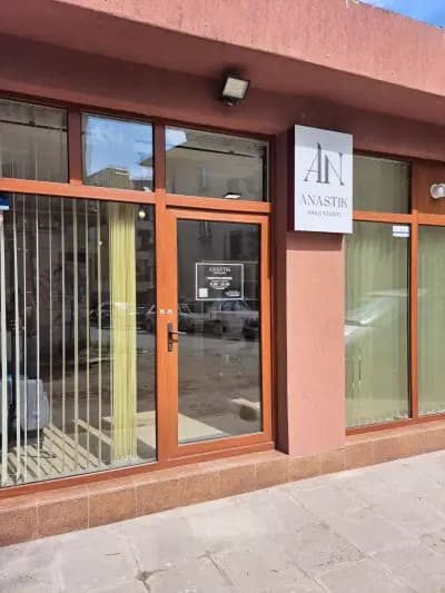 Anastik nails studio
