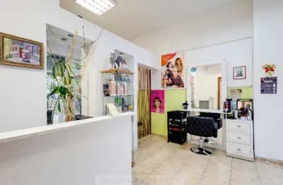 Tea House Beauty Salon