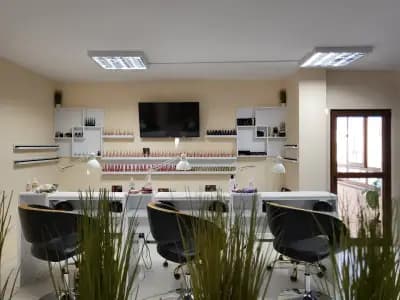 MG NAILS STUDIO