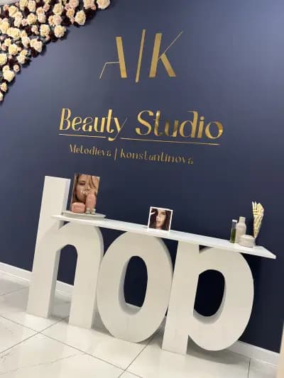 A & K Beauty Studio