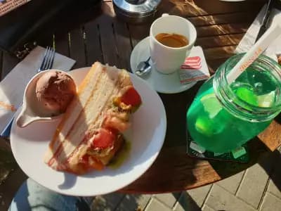Сладкарница „Неделя“