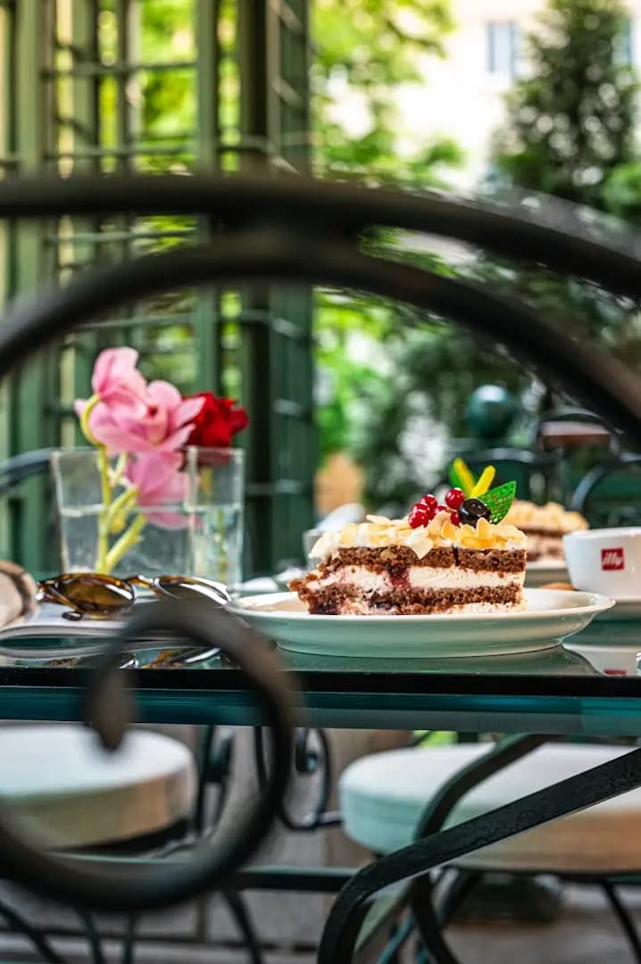 Grand Café
