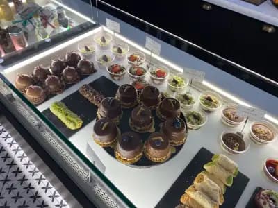 Nero-Sweet moments, Varna
