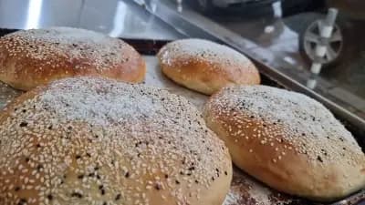 Кюрдска пекарна „Лилан“