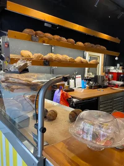 Komat Bakery