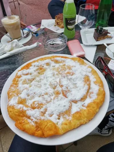 Snack bar Viennese saloon