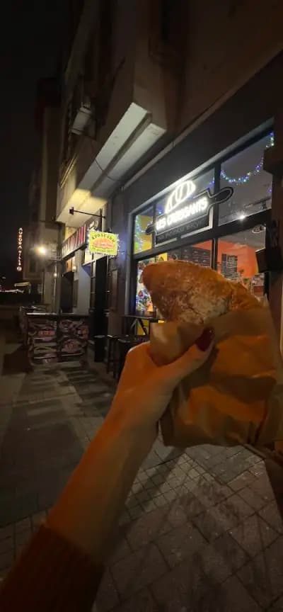 Les Croissants