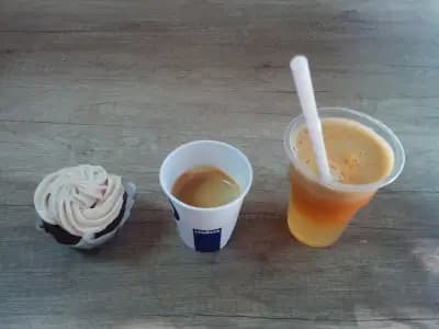 Villy's Bakery