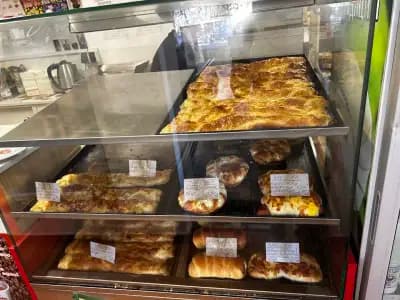 Пекарна при Ани и Леля
