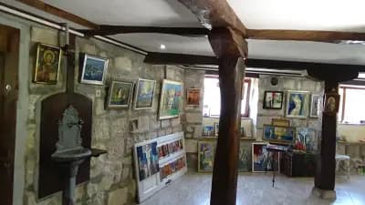 Art House