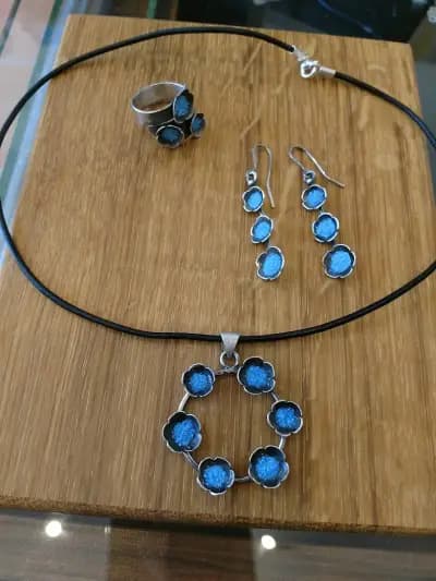 Camie art gallery