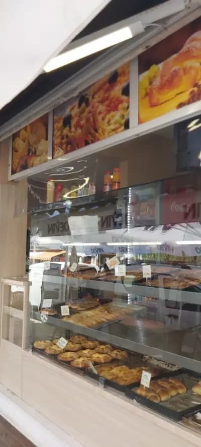 Miki Cafe-Bakery-Sweet Сладкарница и пекарна "Мики"