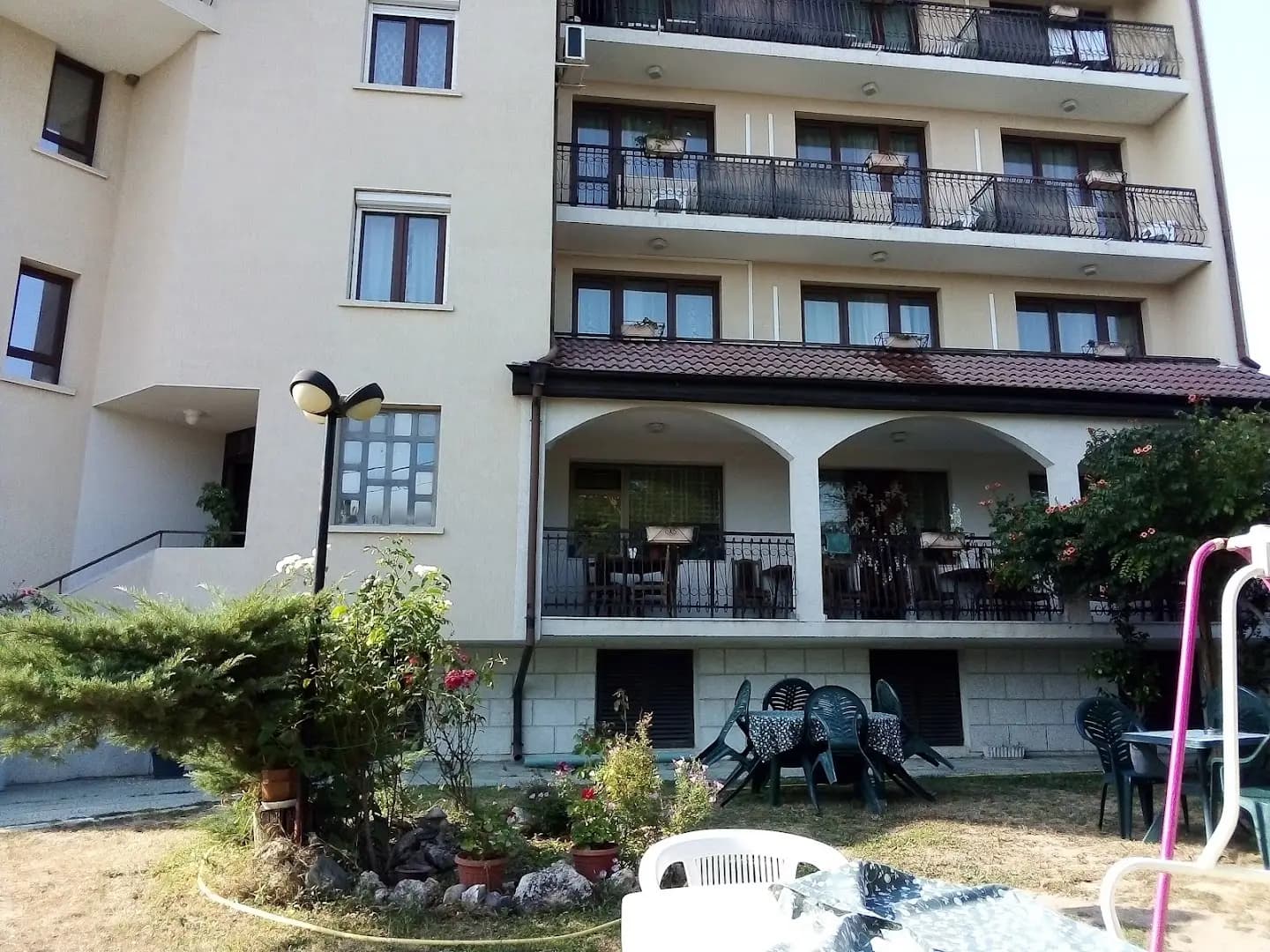 Family Hotel Perla