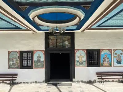 Митрополитска църква „Успение Богородично“