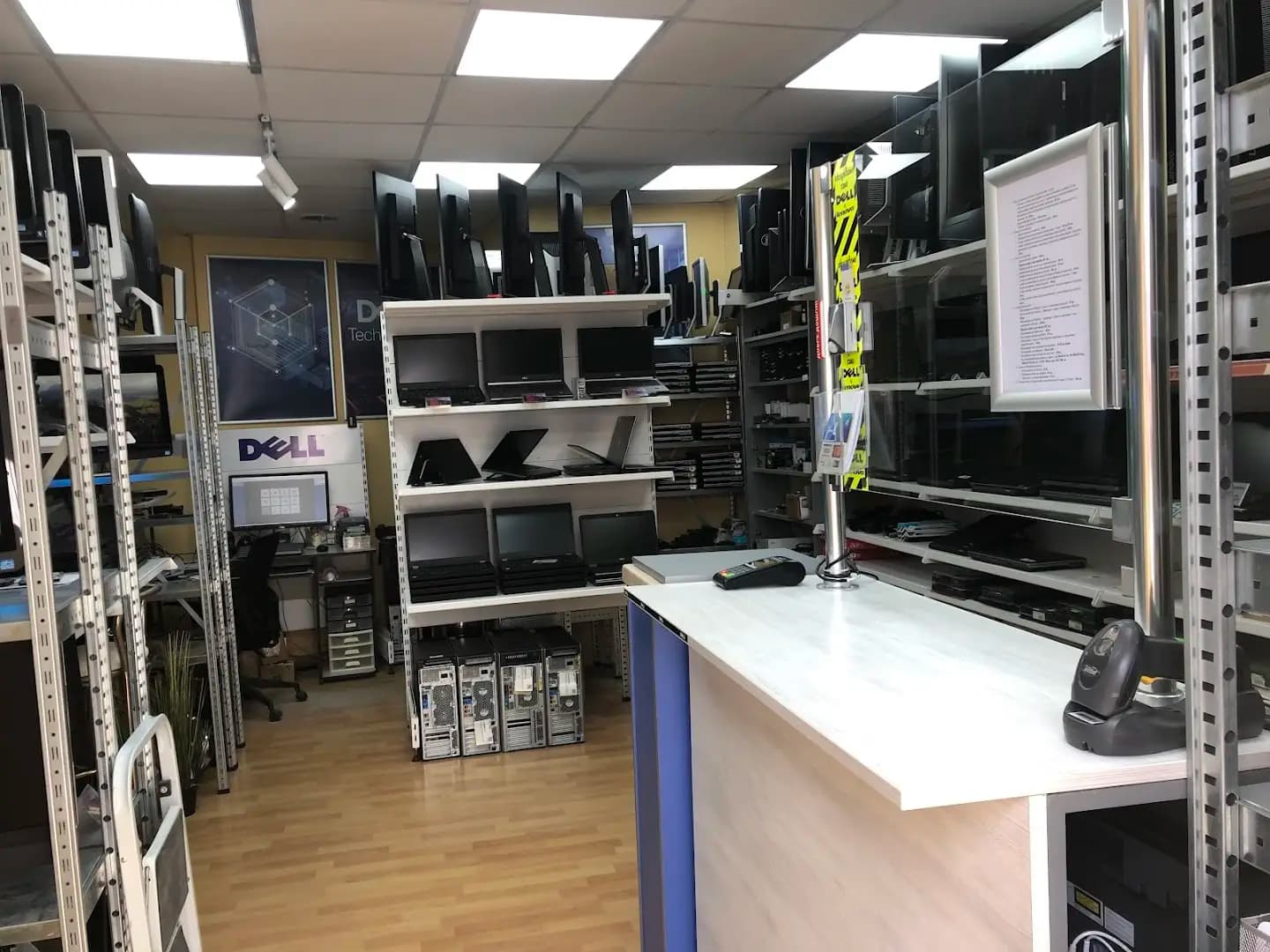 Лаптопи магазин и сервиз