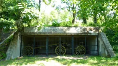 Monuments Park