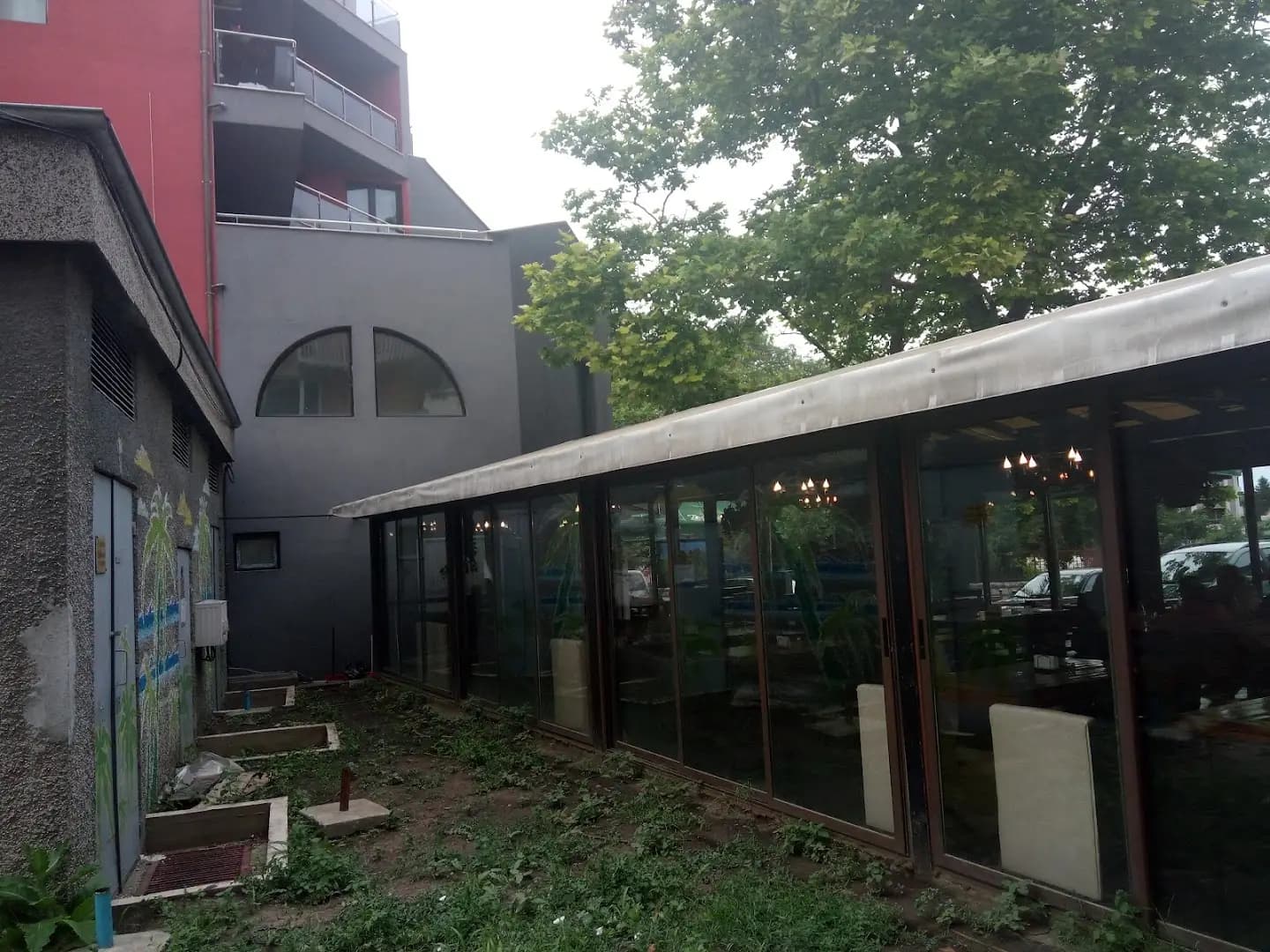 Deja Vue Cafe