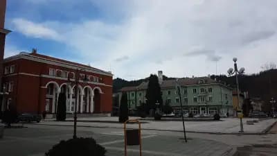 Книжарница ЕмСи 1