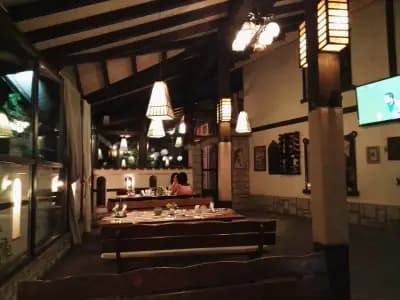 Guestrooms-Restaurant Dan Kolov