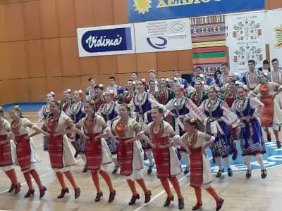 Спортна зала „Дан Колов“
