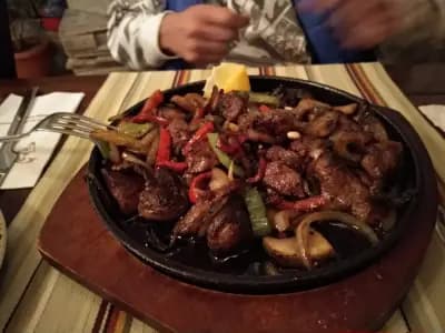 Restaurant Lyatno Kino