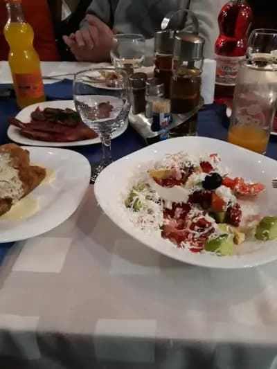 Ресторант "ОНИКС"
