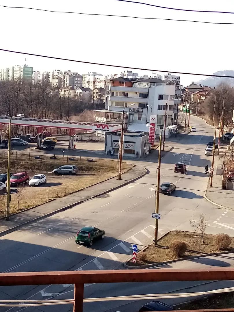 Бензиностанция Карго Ойл