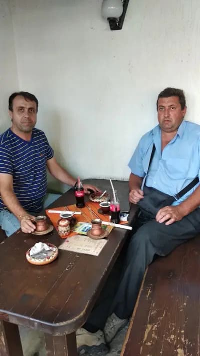 Кафене Паралиите