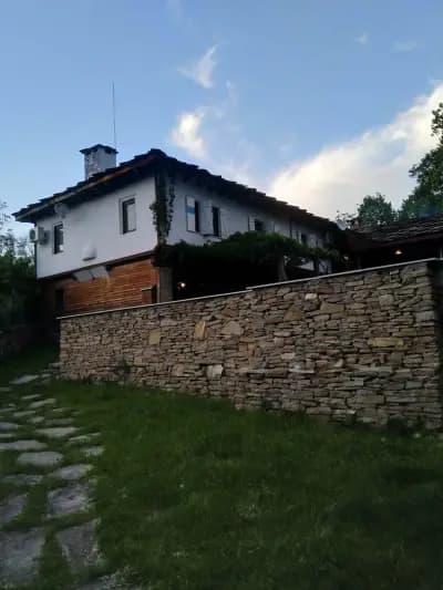 Четири Къщи