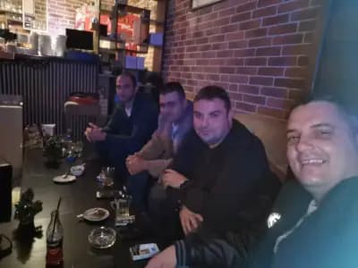 BETL Bar SELFIE
