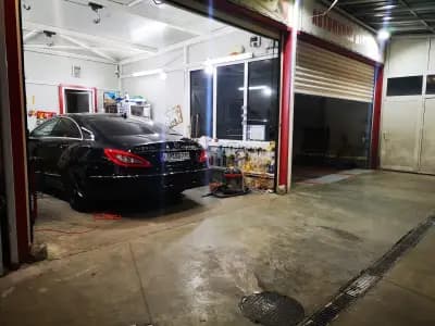 Автомивка Център
