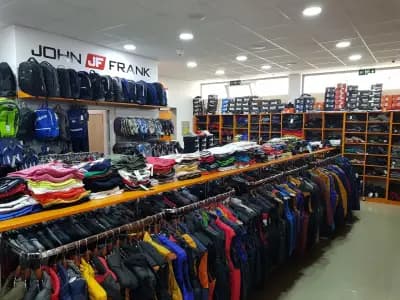 WHY THREE SHOP