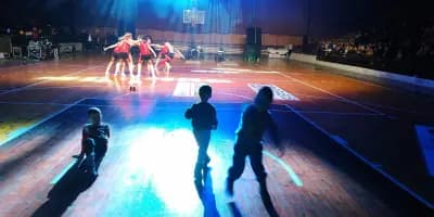 Спортна зала „Борис Гюдеров”