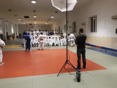 Спортна зала „Дружба“