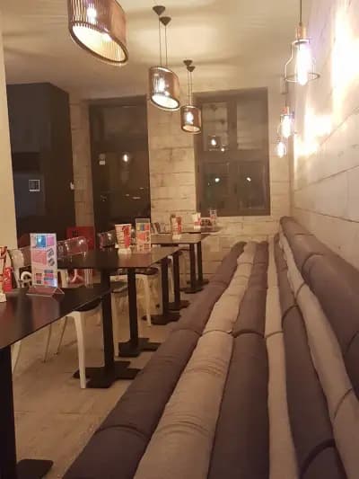 Fashion Cafe