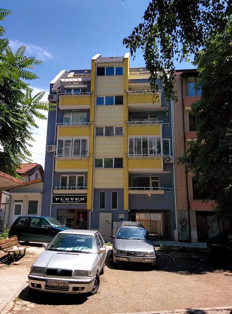 HOTEL PLEVEN