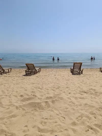 Golden Sands Beach