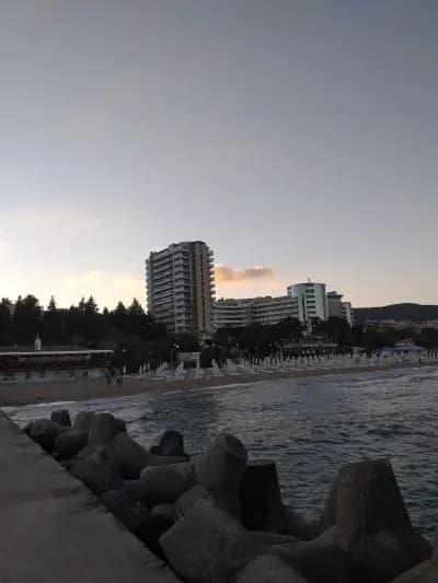 Golden Sands Beach