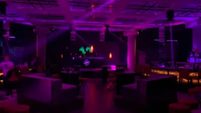 Play Club & disco