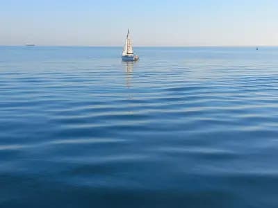 Морски фар Варна