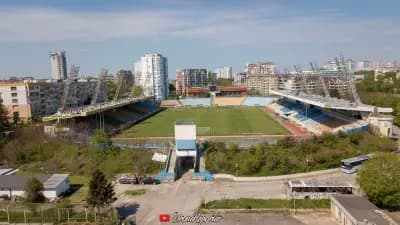 Стадион Лазур