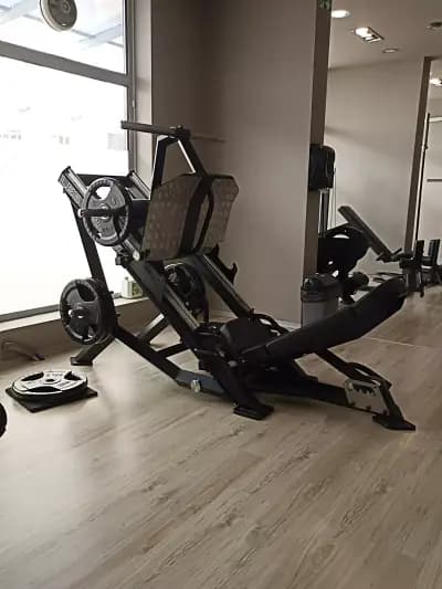 Фитнес - Temple of Titans GYM