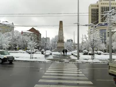 пл. „Руски паметник"